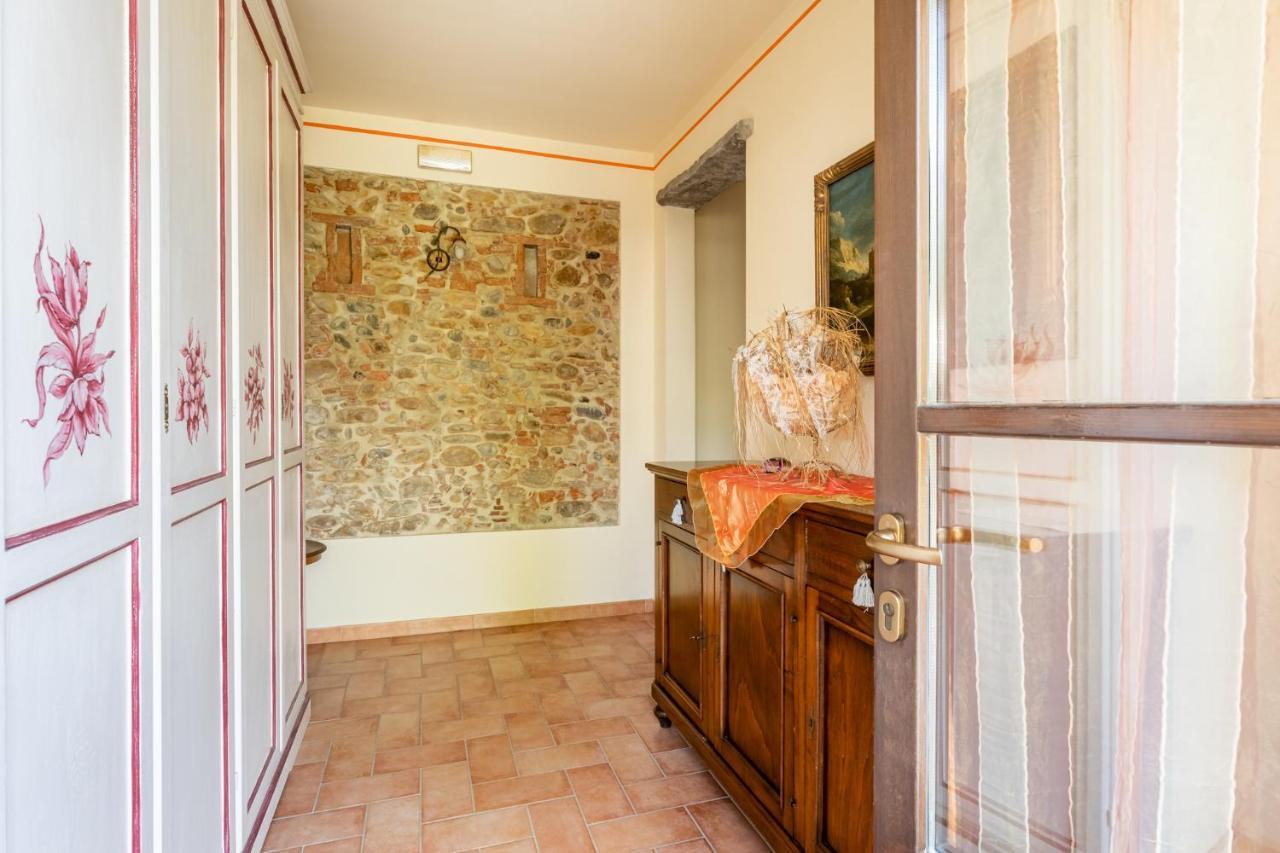 Casolare Dei Fiori - Mughetto Βίλα Montecarlo Εξωτερικό φωτογραφία
